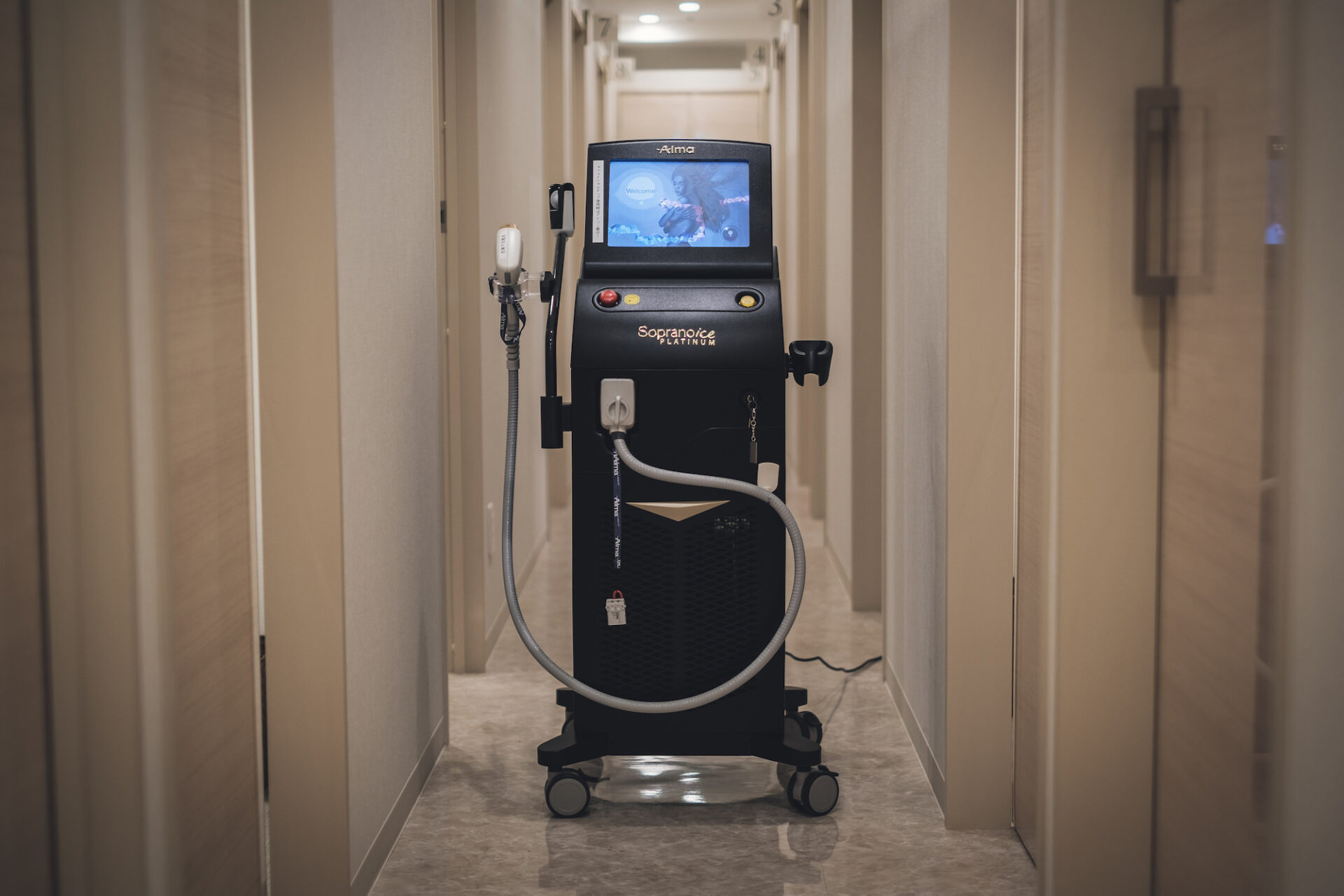 蓄熱式(SHR)レーザー脱毛機「ソプラノアイス・プラチナム」